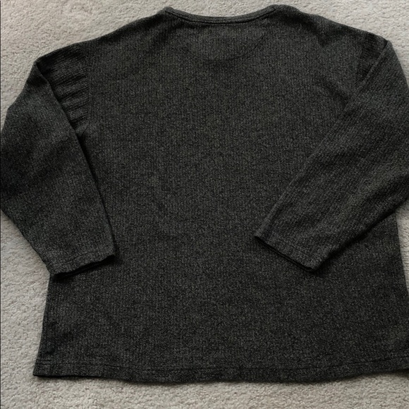 Roundtree & Yorke Pullover - Picture 3 of 4